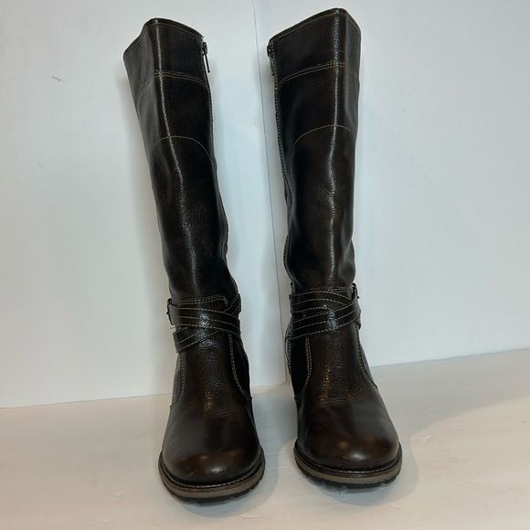 LLBean women’s Deerfield knee high leather dark brown boots. Size 8.5 - Picture 2 of 15